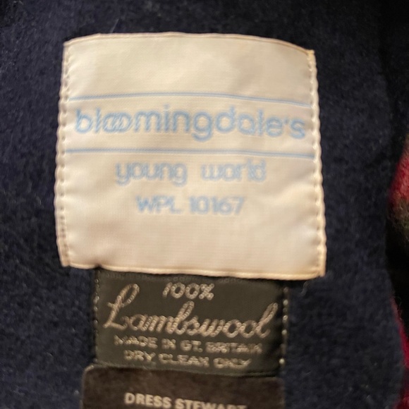 Bloomingdale’s plaid 100% lambswool made in great Britain wool stadium blanket - Picture 3 of 4